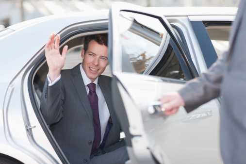 Ride in Style With the Best Door-to-Door Car Service