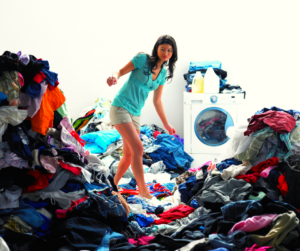 Copy of Is Your Apartment Always A Mess? Read This