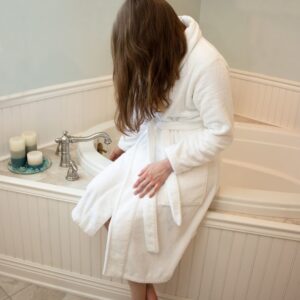 Top 7 Warmest Winter Bathrobes