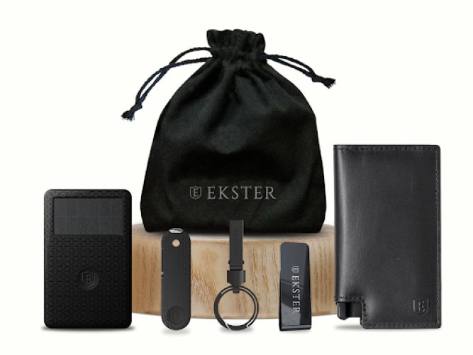 This Ekster Bundle Is A Must-Have. Here’s Why