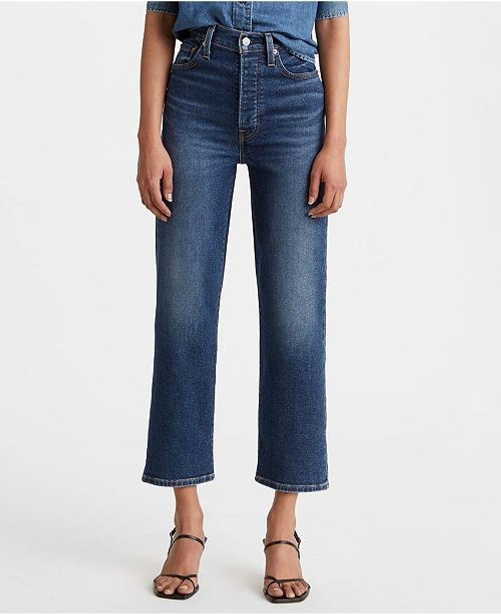 Leviu2019s Ribcage Straight Ankle Jeans