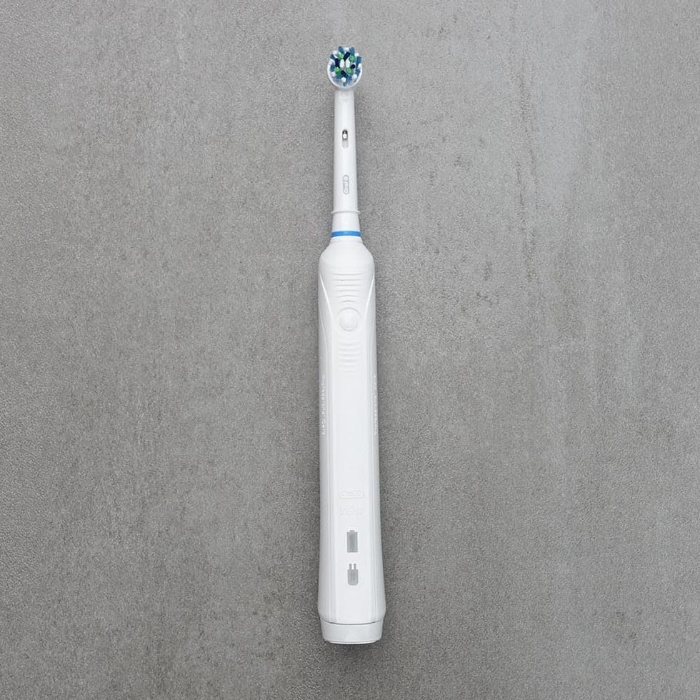 Oral-B Pro 100